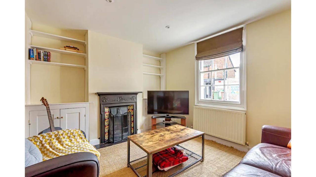 Charming Victorian Townhouse Hébergement de vacances *